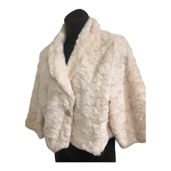 Cream Ivory faux fur capelet bolero jacket new size 2X new - Picture 3 of 16